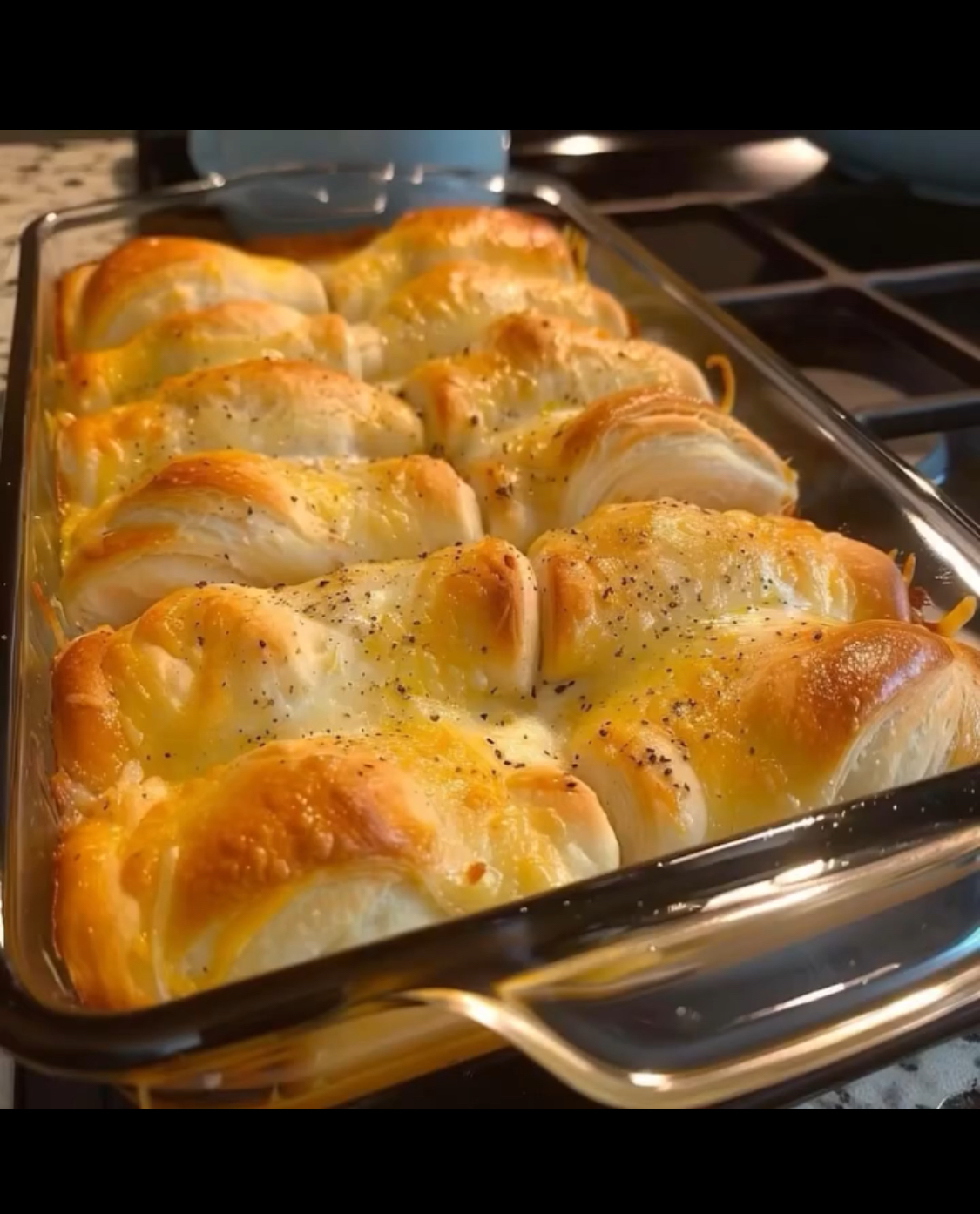 Chicken Bubble Biscuit Bake Casserole: The Ultimate Comfort Food for Busy Families